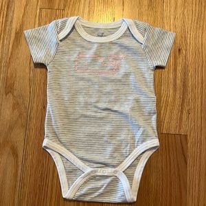Vineyard vines 12-18 month onesie